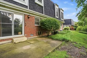 837 Garfield Ave, Libertyville, IL 60048 - Photo 19