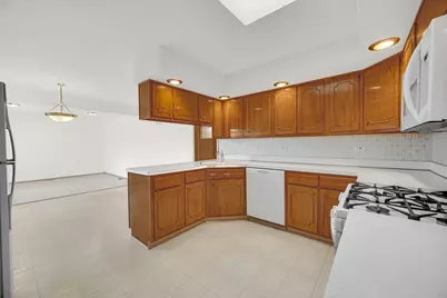 10916 Kingston Street, Westchester, IL 60154 - Photo 11