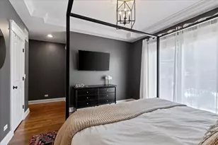 831 W Buckingham Pl, Chicago, IL 60657 - Photo 13