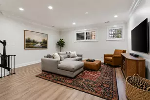 831 W Buckingham Pl, Chicago, IL 60657 - Photo 19