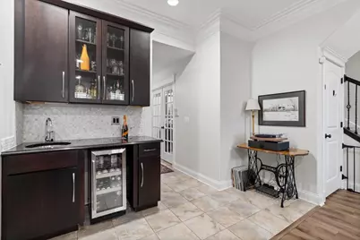 831 W Buckingham Place #1, Chicago, IL 60657 - Photo 21