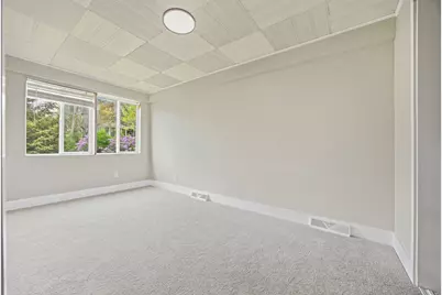 555 S Liberty Street, Elgin, IL 60120 - Photo 17