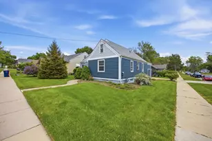 555 S Liberty St, Elgin, IL 60120 - Photo 31