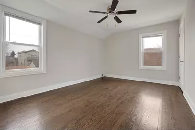 8435 S Cregier Avenue, Chicago, IL 60617 - Photo 15