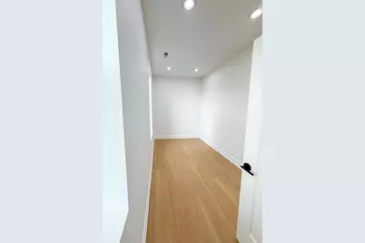 3608 W Wolfram Street, Chicago, IL 60618 - Photo 21