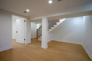 3608 W Wolfram St, Chicago, IL 60618 - Photo 15