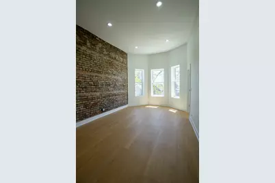 3608 W Wolfram Street, Chicago, IL 60618 - Photo 33