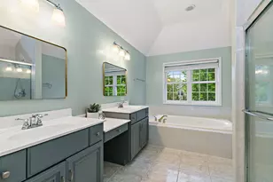 40W017 Carl Sandburg Rd, Saint Charles, IL 60175 - Photo 23