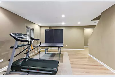 40W017 Carl Sandburg Road, Saint Charles, IL 60175 - Photo 29