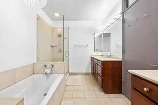 560 W Fulton St, Chicago, IL 60661 - Photo 17