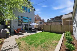 3310 N Harding Ave, Chicago, IL 60618 - Photo 43