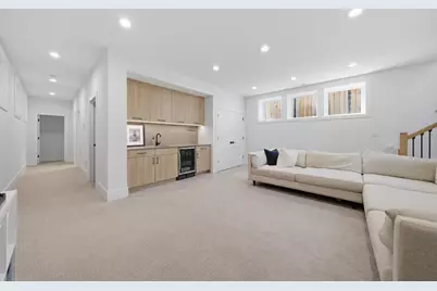 3310 N Harding Avenue, Chicago, IL 60618 - Photo 33