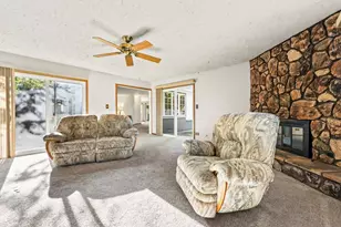 1049 Martingale Dr, Bartlett, IL 60103 - Photo 19