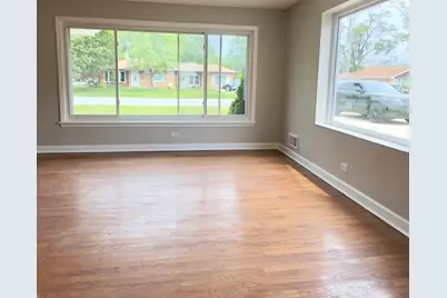 9405 S 76th Court, Hickory Hills, IL 60457 - Photo 17