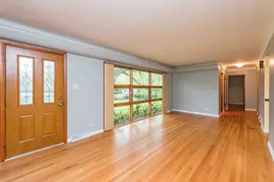 616 Highland Ave, Antioch, IL 60002 - Photo 7