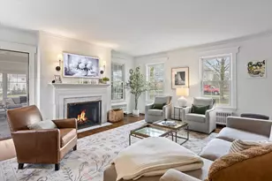 605 N Chestnut Ave, Arlington Heights, IL 60004 - Photo 3