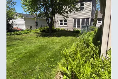 645 Pleasant Street, Woodstock, IL 60098 - Photo 19