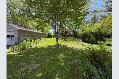 645 Pleasant Street, Woodstock, IL 60098 - Photo 15