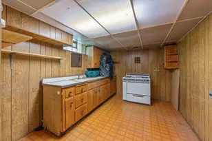 6023 S Richmond Ave, Willowbrook, IL 60527 - Photo 13