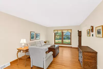 41W067 Colson Drive, Saint Charles, IL 60175 - Photo 3