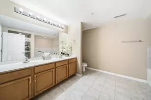 8300 Concord Dr, Morton Grove, IL 60053 - Photo 19