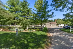 11 Moate Ln, Barrington Hills, IL 60010 - Photo 65