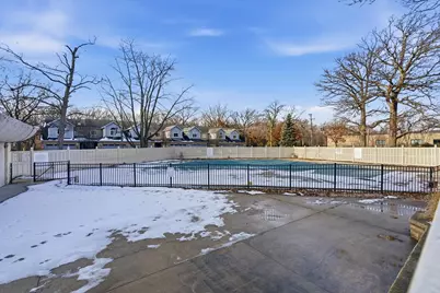 190 S Wood Dale Road #208, Wood Dale, IL 60191 - Photo 19