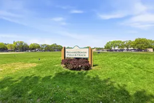 1117 E Kitson Dr, Palatine, IL 60074 - Photo 35