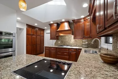 2821 Covert Road, Glenview, IL 60025 - Photo 15