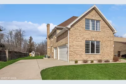 17W234 Massel Court, Bensenville, IL 60106 - Photo 27