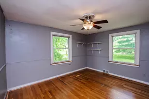 5627 W Laurel Ln, Monee, IL 60449 - Photo 9