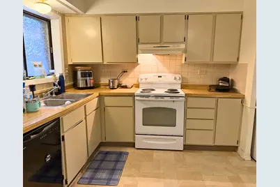 942 N Rohlwing Road #GF, Addison, IL 60101 - Photo 9