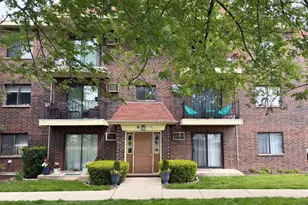 942 N Rohlwing Rd, Addison, IL 60101 - Photo 1