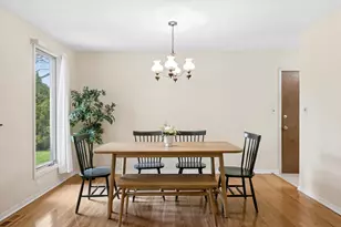 2406 N Lafayette St, Arlington Heights, IL 60004 - Photo 5