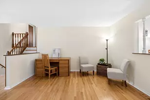 2406 N Lafayette St, Arlington Heights, IL 60004 - Photo 3
