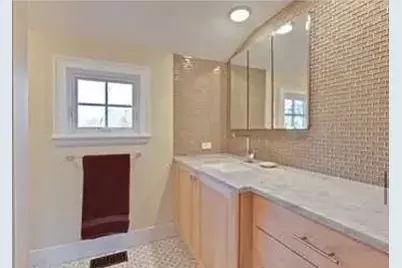 916 Driscoll Court, Highland Park, IL 60035 - Photo 17