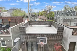 3012 N Hoyne Ave, Chicago, IL 60618 - Photo 35