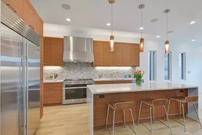 3012 N Hoyne Avenue, Chicago, IL 60618 - Photo 11