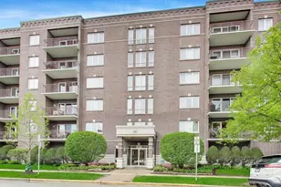 1327 Brown St, Des Plaines, IL 60016 - Photo 25
