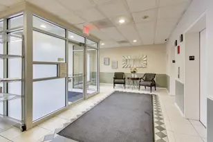 1327 Brown St, Des Plaines, IL 60016 - Photo 21