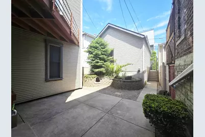 1734 W Beach Avenue, Chicago, IL 60612 - Photo 47