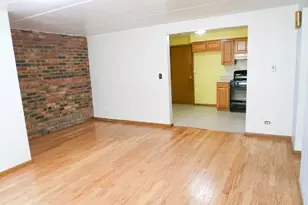 5241 N East River Rd, Chicago, IL 60656 - Photo 3