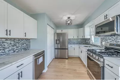 19116 Sherman Street, Lansing, IL 60438 - Photo 9