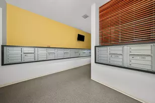 235 W Van Buren St, Chicago, IL 60607 - Photo 19