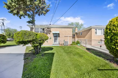 565 Oglesby Avenue, Calumet City, IL 60409 - Photo 3