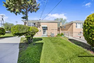 565 Oglesby Ave, Calumet City, IL 60409 - Photo 3