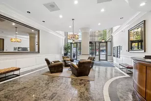 630 N State St, Chicago, IL 60654 - Photo 3