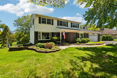 6N013 Acacia Lane, Medinah, IL 60157 - Photo 1
