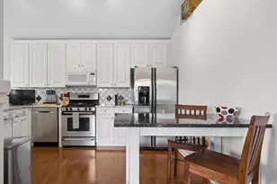 1466 New Haven Dr, Cary, IL 60013 - Photo 5