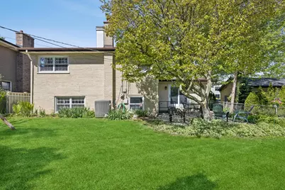 827 N Douglas Avenue, Arlington Heights, IL 60004 - Photo 17